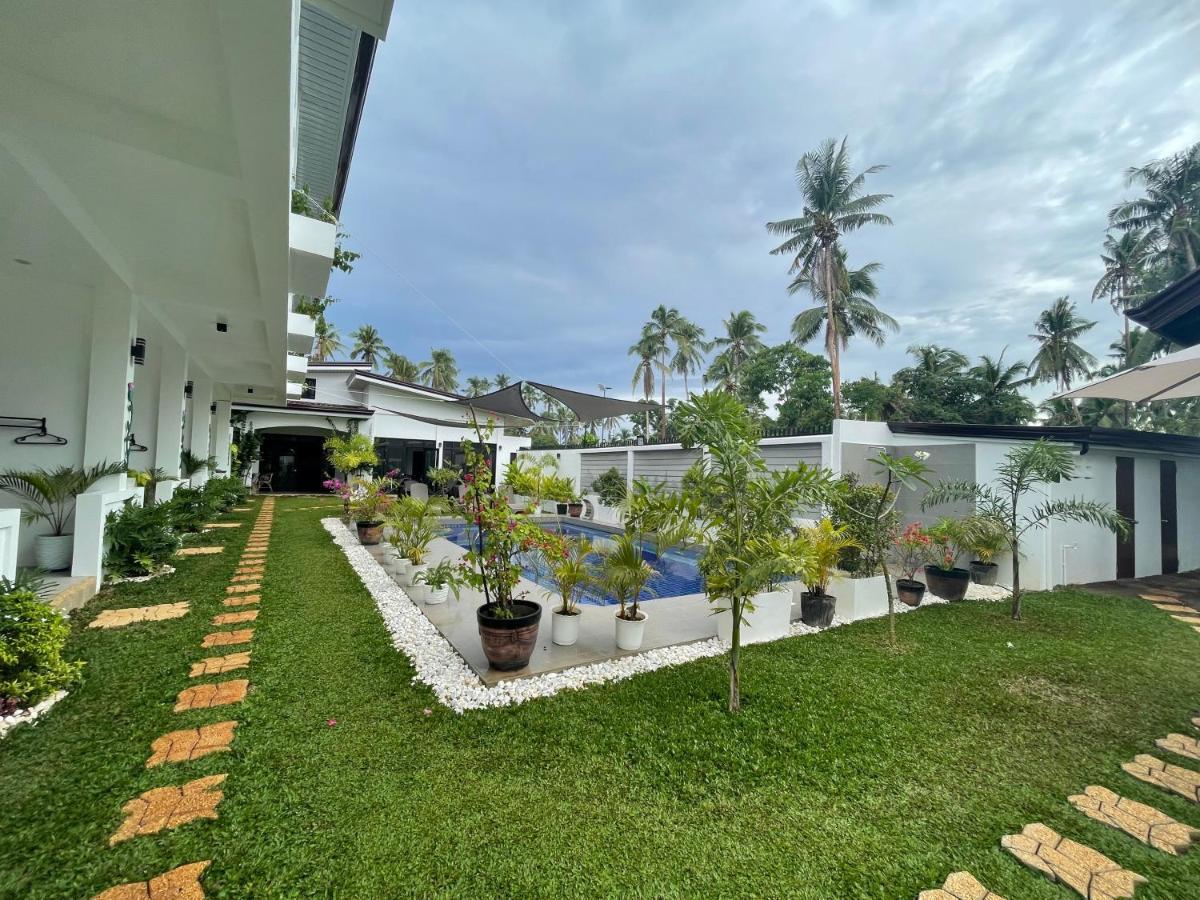 Thistle Inn Panglao Exteriör bild